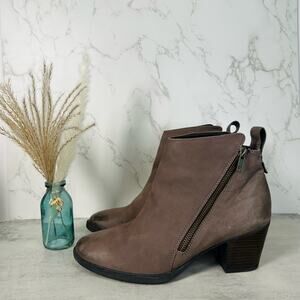 Rockport Maddie Ankle Boot Stone Leather Distressed US WMNS 10 Bootie Heels Zip